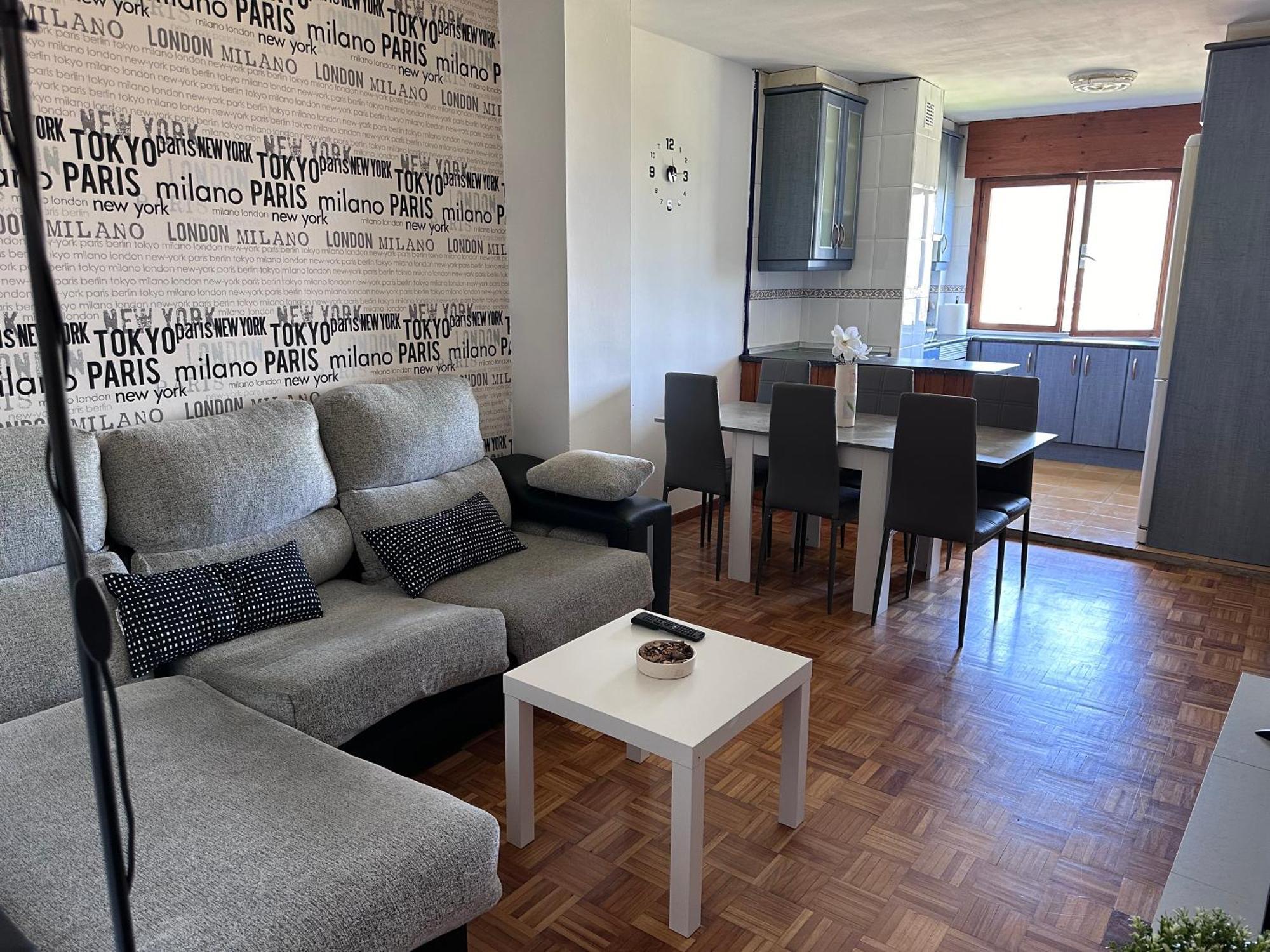 Acogedor Apartamento Con Vistas A La Catedral Y Parking Овьедо Экстерьер фото