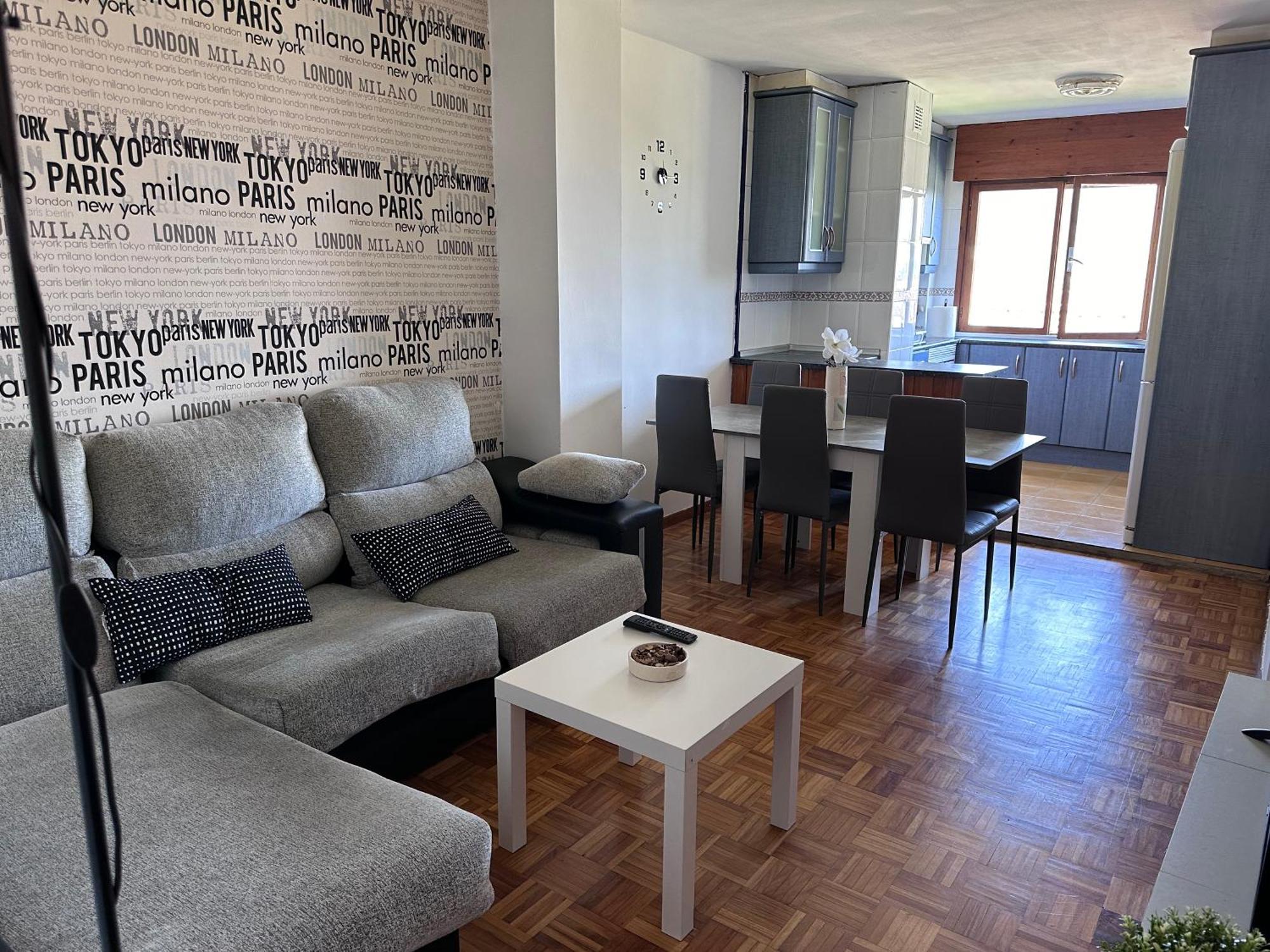 Acogedor Apartamento Con Vistas A La Catedral Y Parking Овьедо Экстерьер фото
