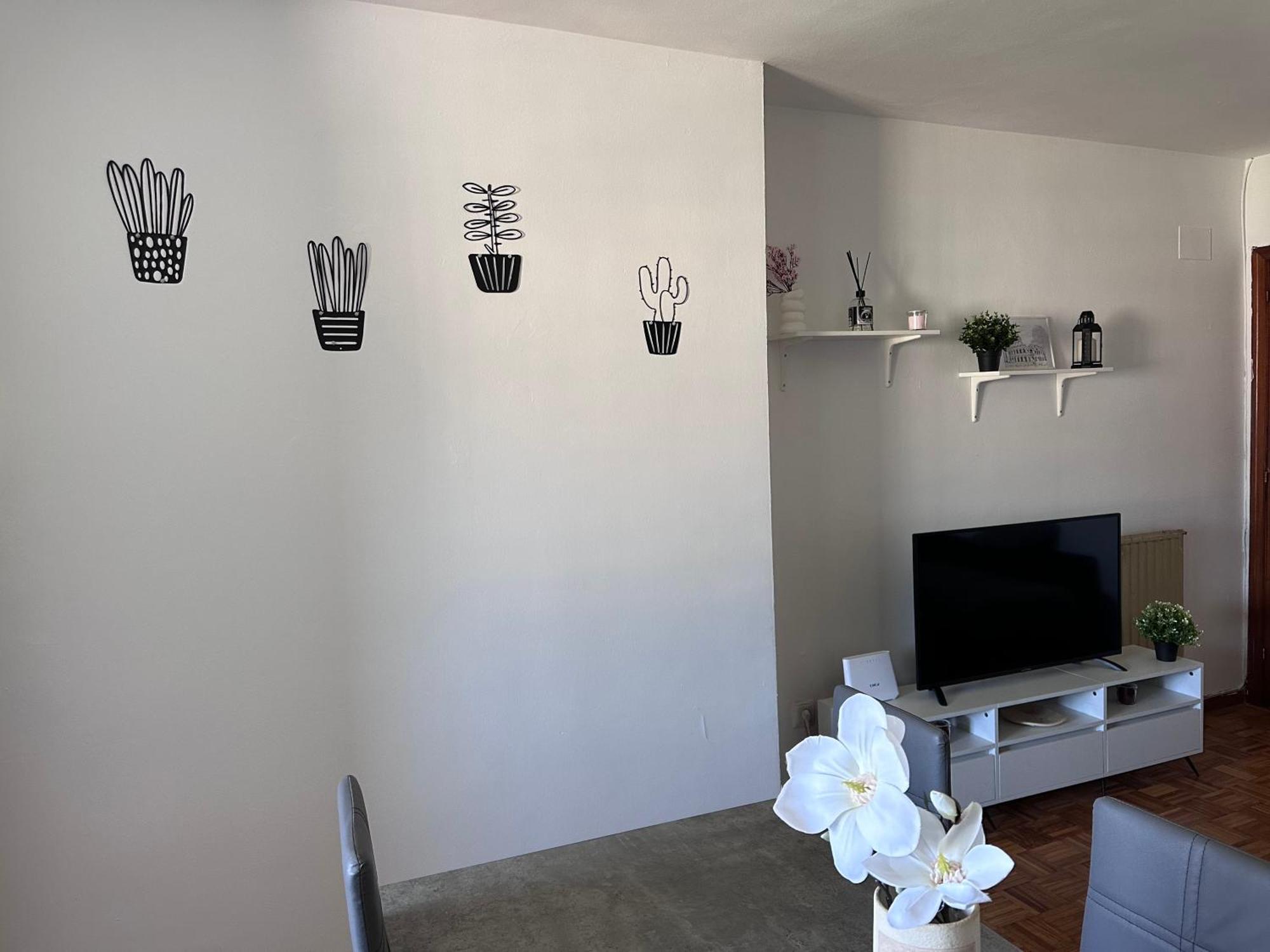 Acogedor Apartamento Con Vistas A La Catedral Y Parking Овьедо Экстерьер фото